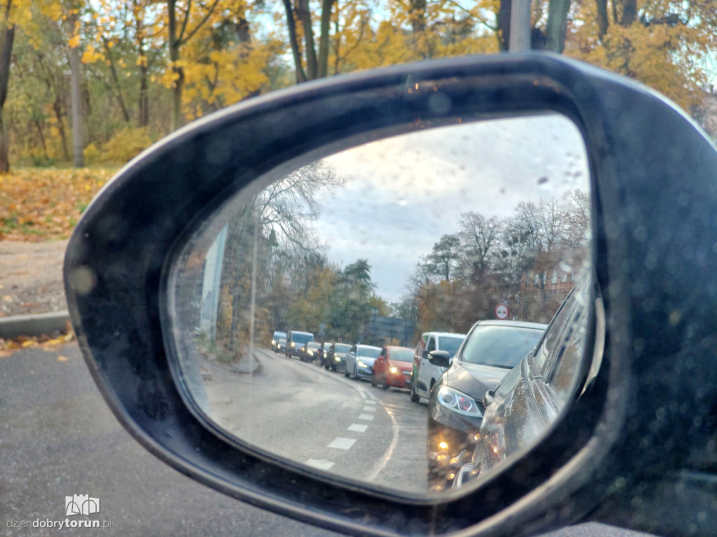 Korki na lewobrzeżu w Toruniu