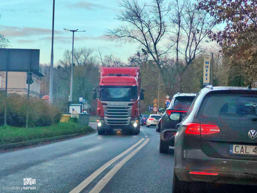 Korki na lewobrzeżu w Toruniu