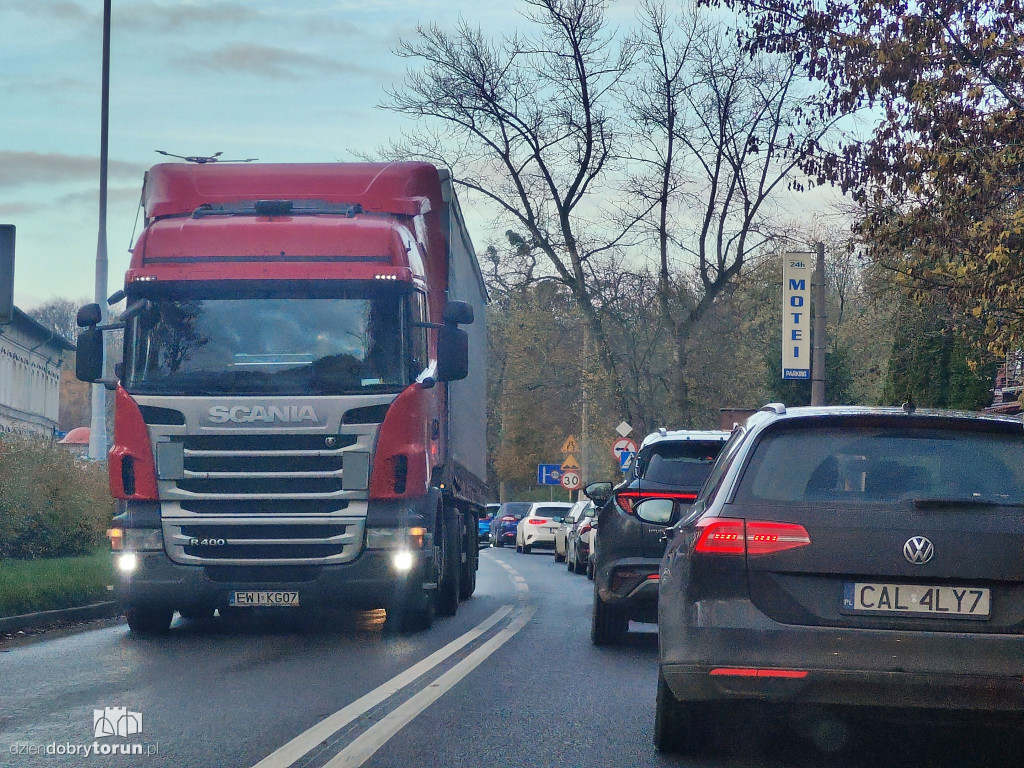 Korki na lewobrzeżu w Toruniu