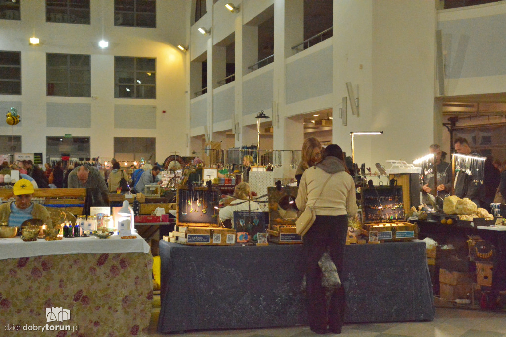 Giełda Biżuterii i Minerałów w Toruniu