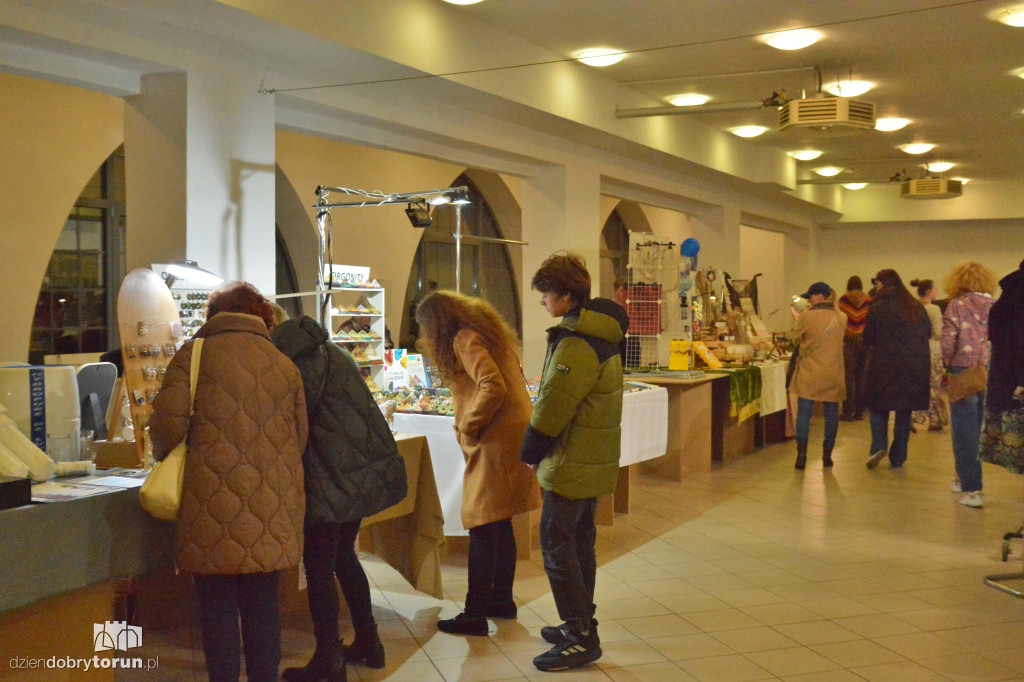 Giełda Biżuterii i Minerałów w Toruniu