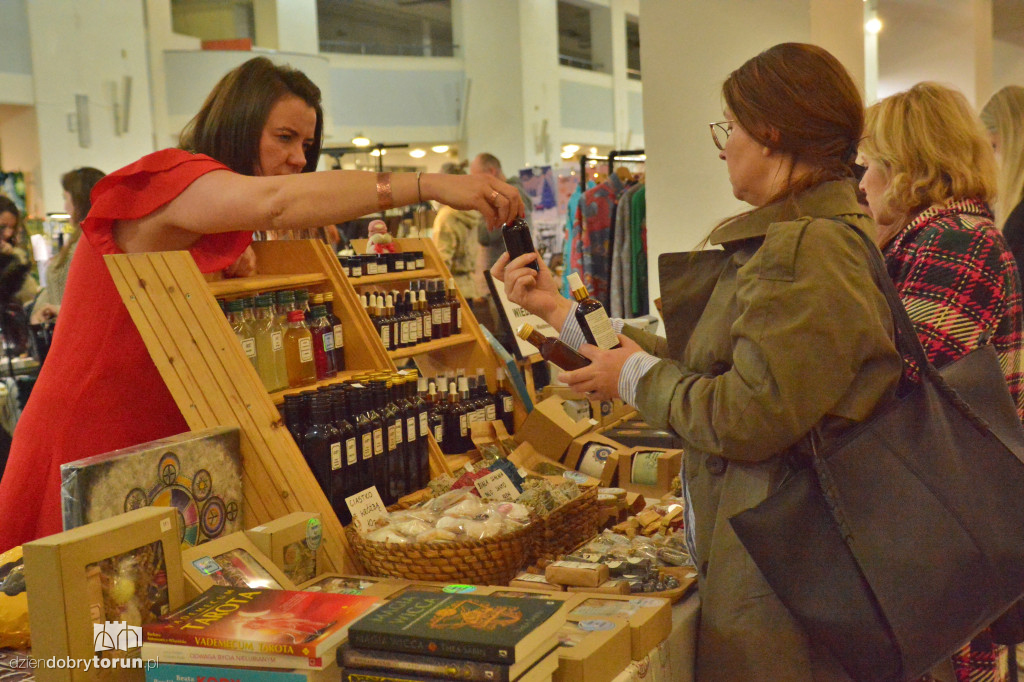 Giełda Biżuterii i Minerałów w Toruniu