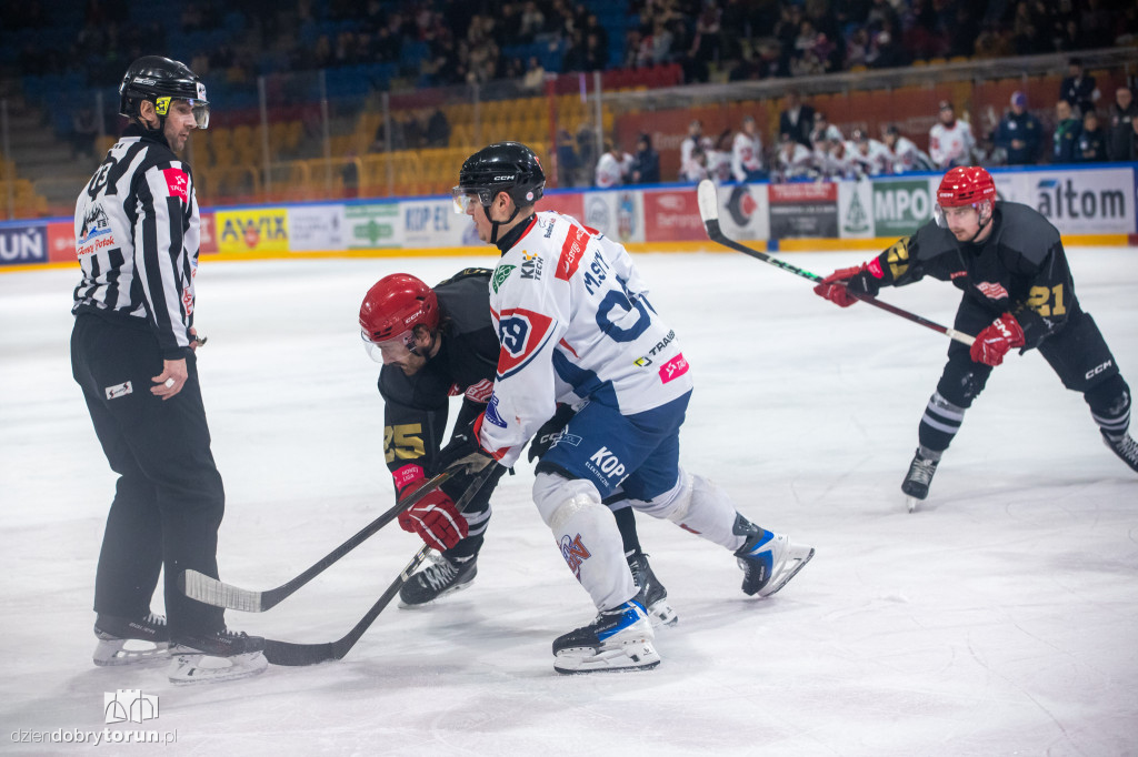 KH Energa Toruń : Comarch Cracovia