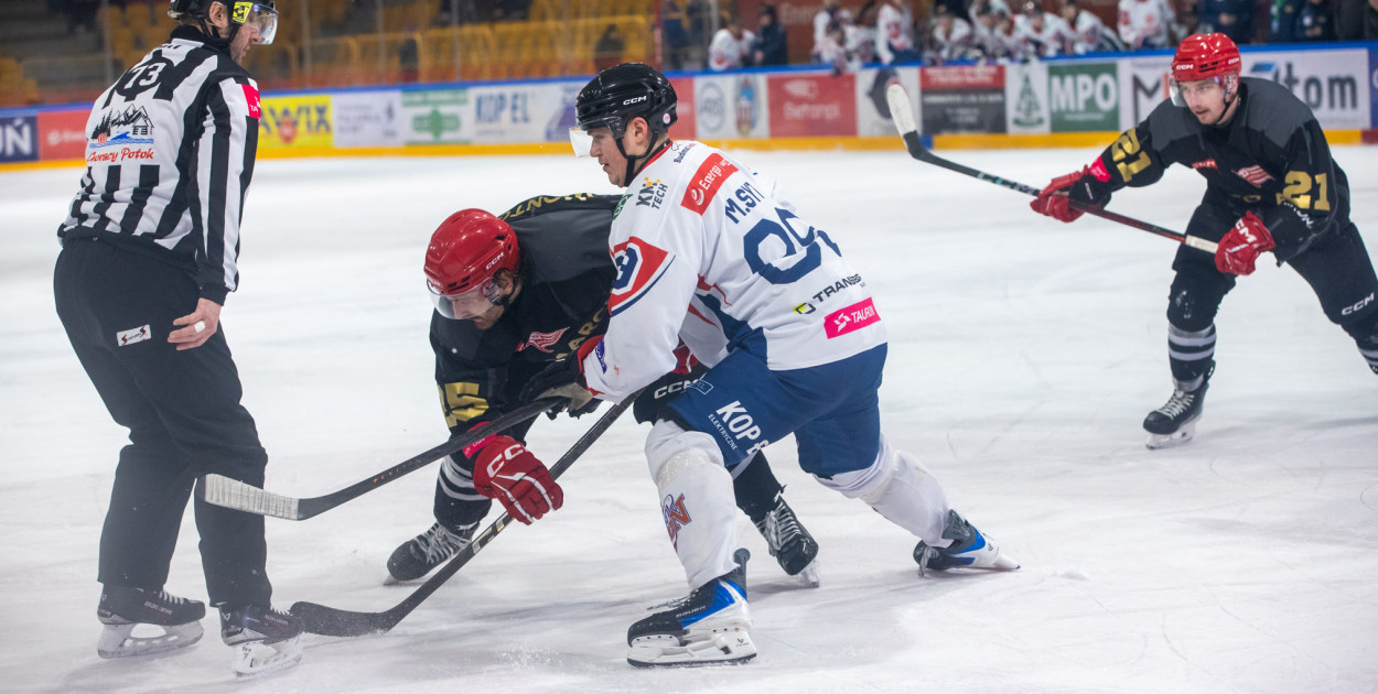 KH Energa Toruń : Comarch Cracovia