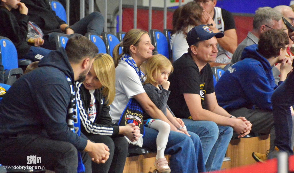 Kibice na Derbach Województwa