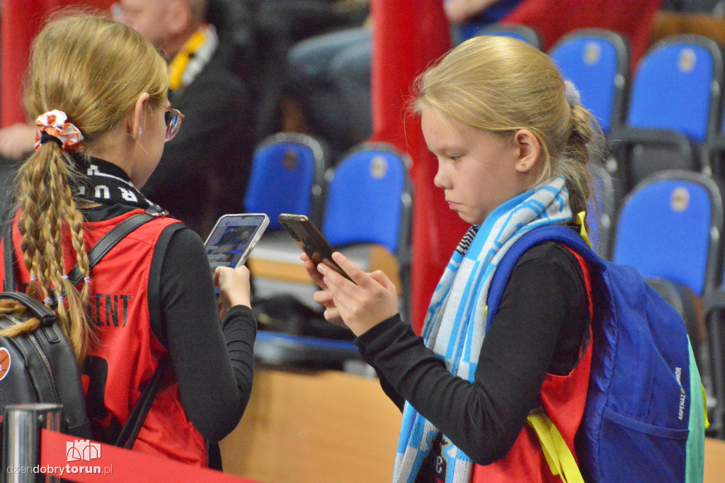 Kibice na Derbach Województwa