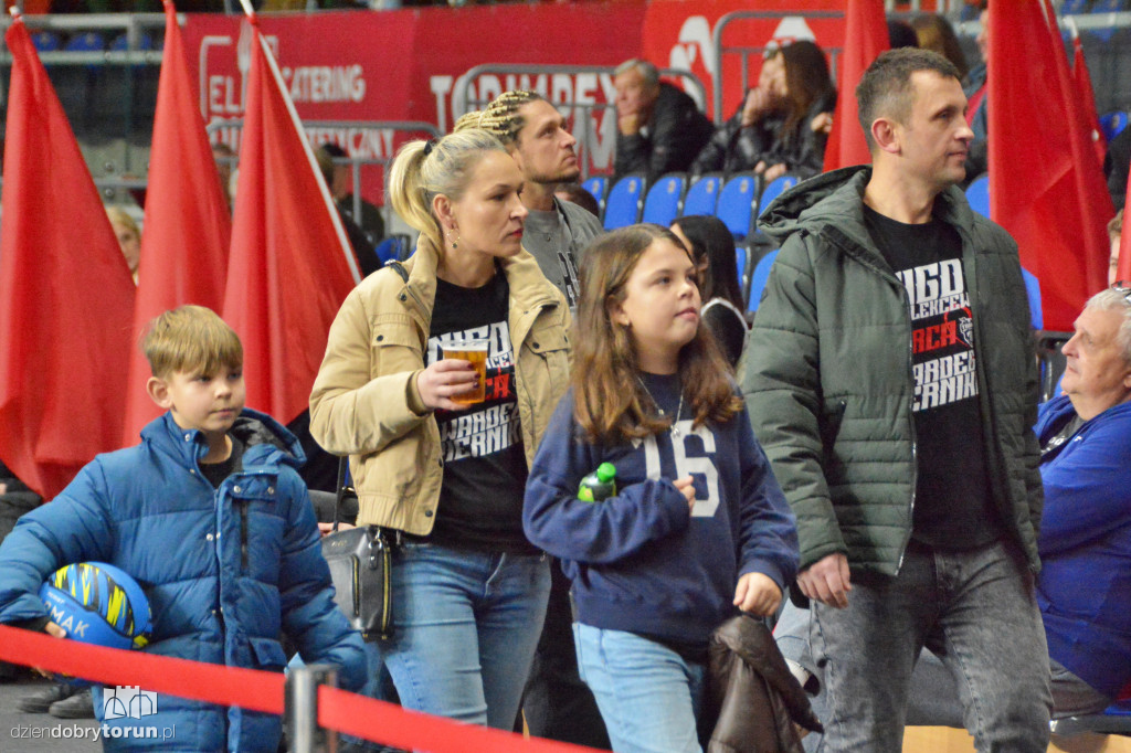 Kibice na Derbach Województwa