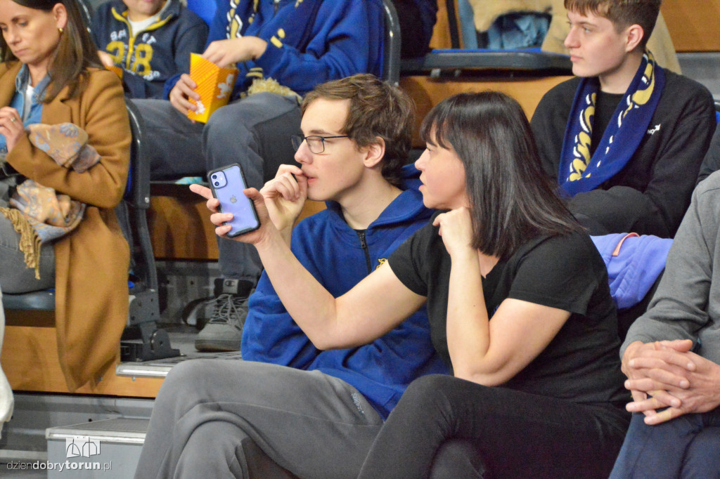 Kibice na Derbach Województwa