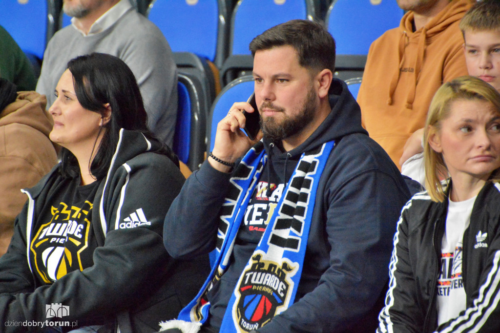 Kibice na Derbach Województwa