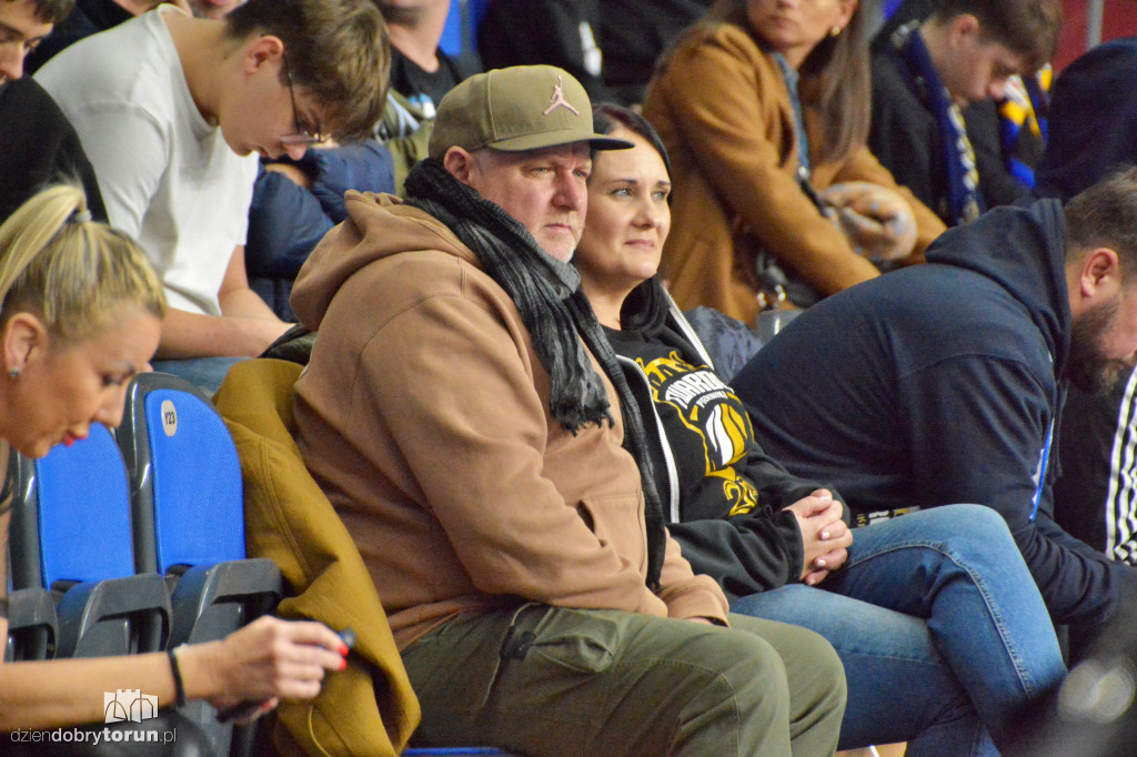 Kibice na Derbach Województwa