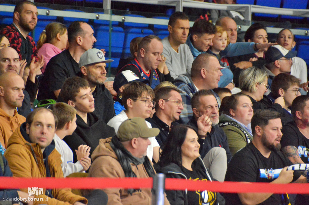 Kibice na Derbach Województwa