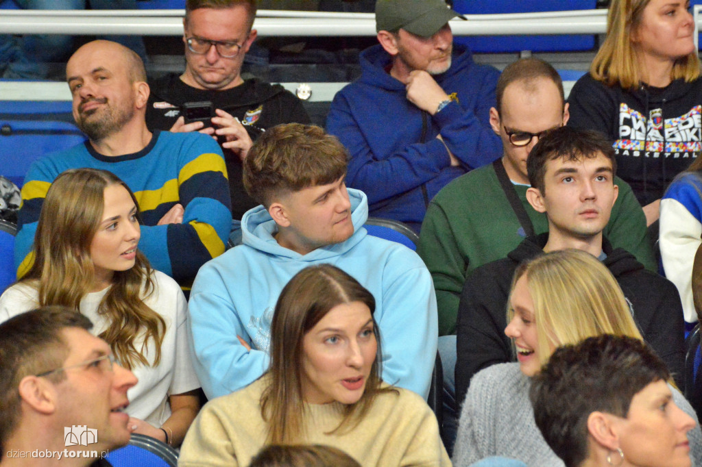 Kibice na Derbach Województwa