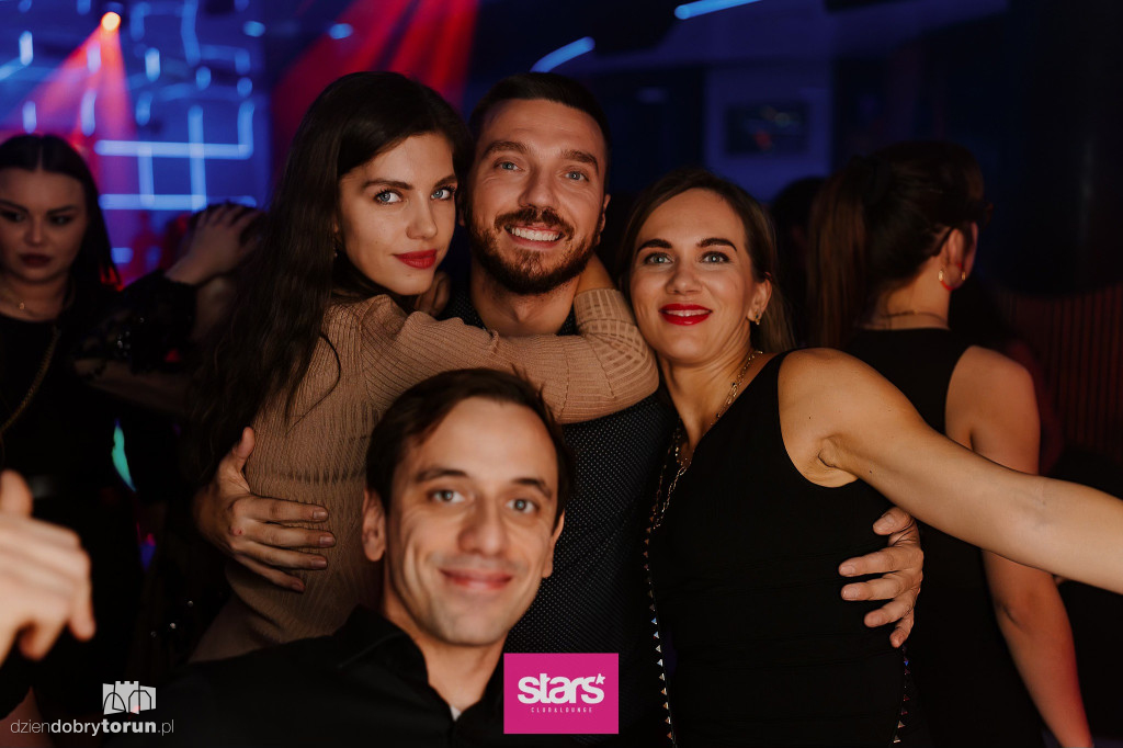 Gorąca noc w klubie Stars!