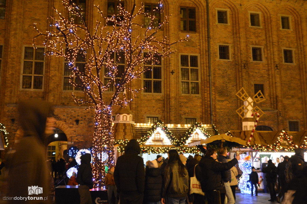 Jarmark oficjalnie otwarty!