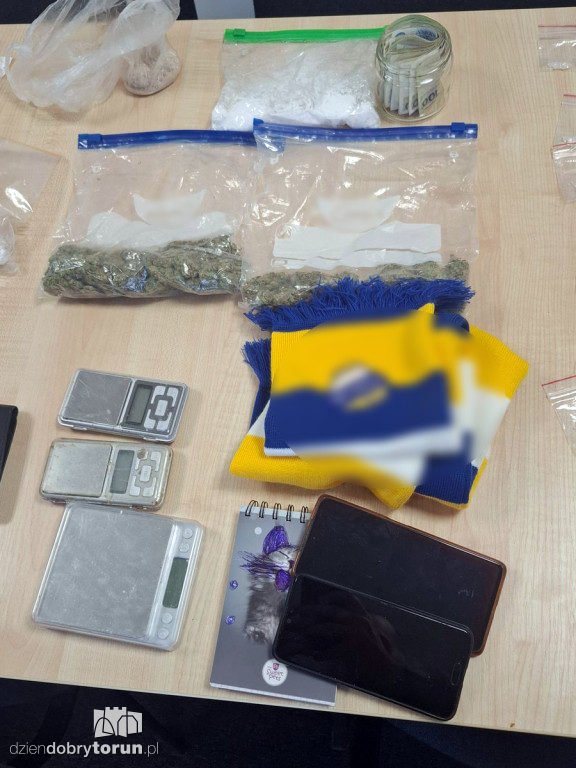 Mężczyzna wpadł z ogromną ilością narkotyków