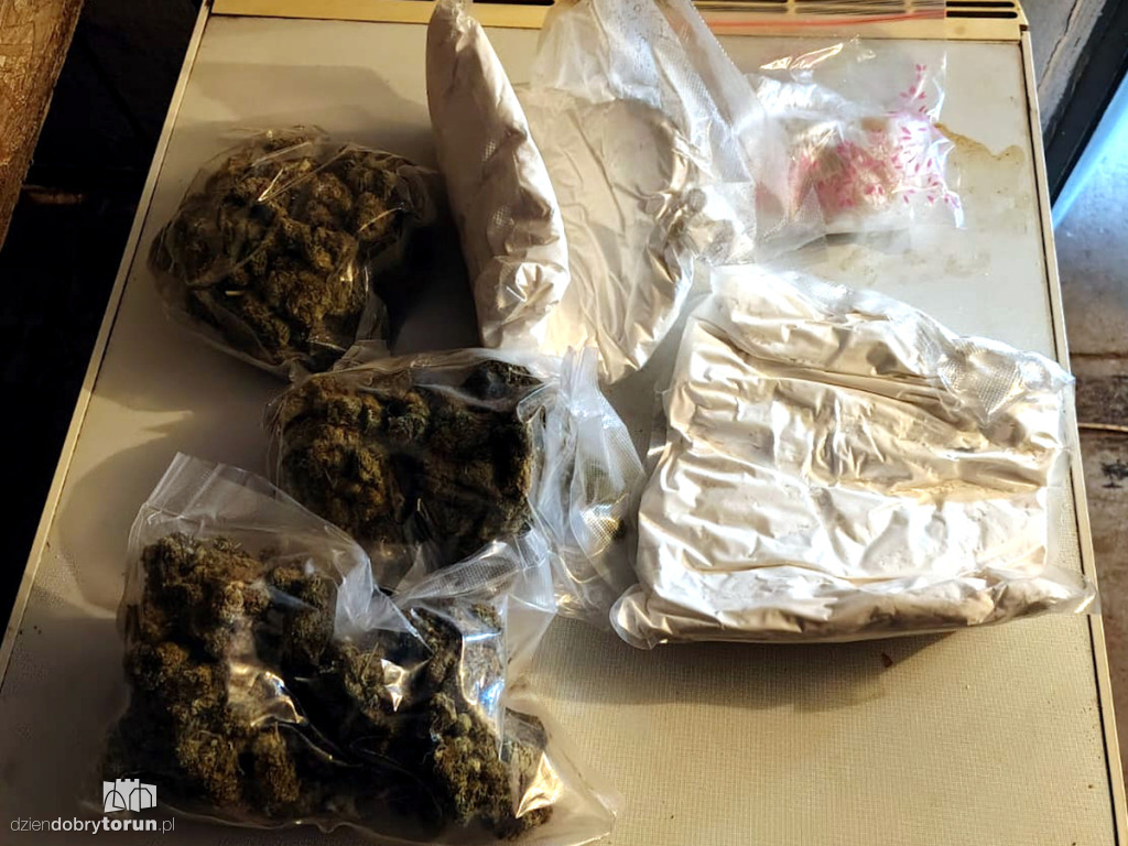 Mężczyzna wpadł z ogromną ilością narkotyków