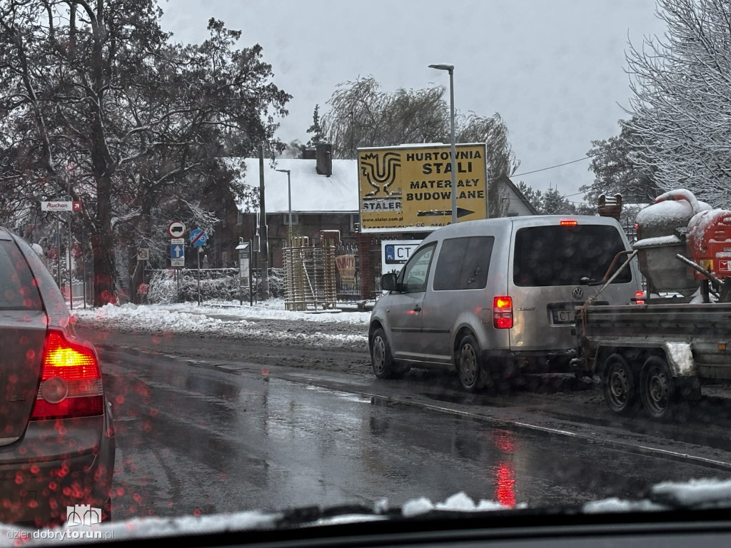 Śnieżyca sparaliżowała miasto!