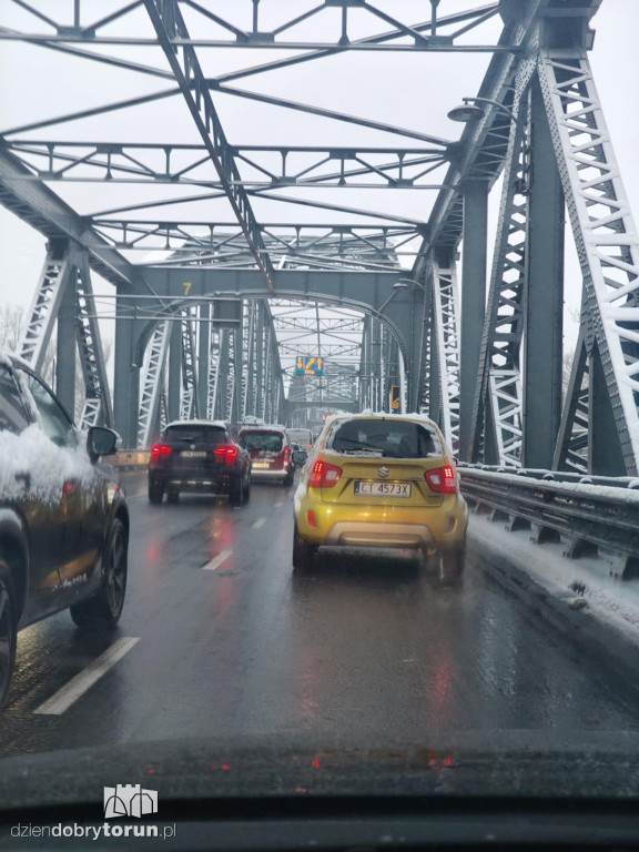 Śnieżyca sparaliżowała miasto!