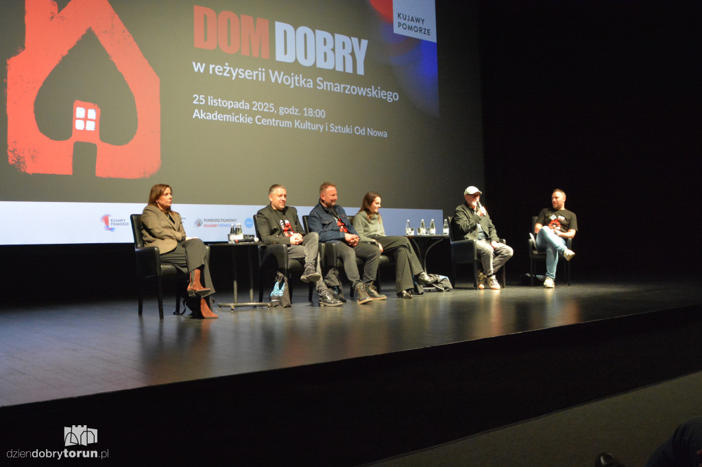 Gwiazdy filmu Dom dobry w Toruniu