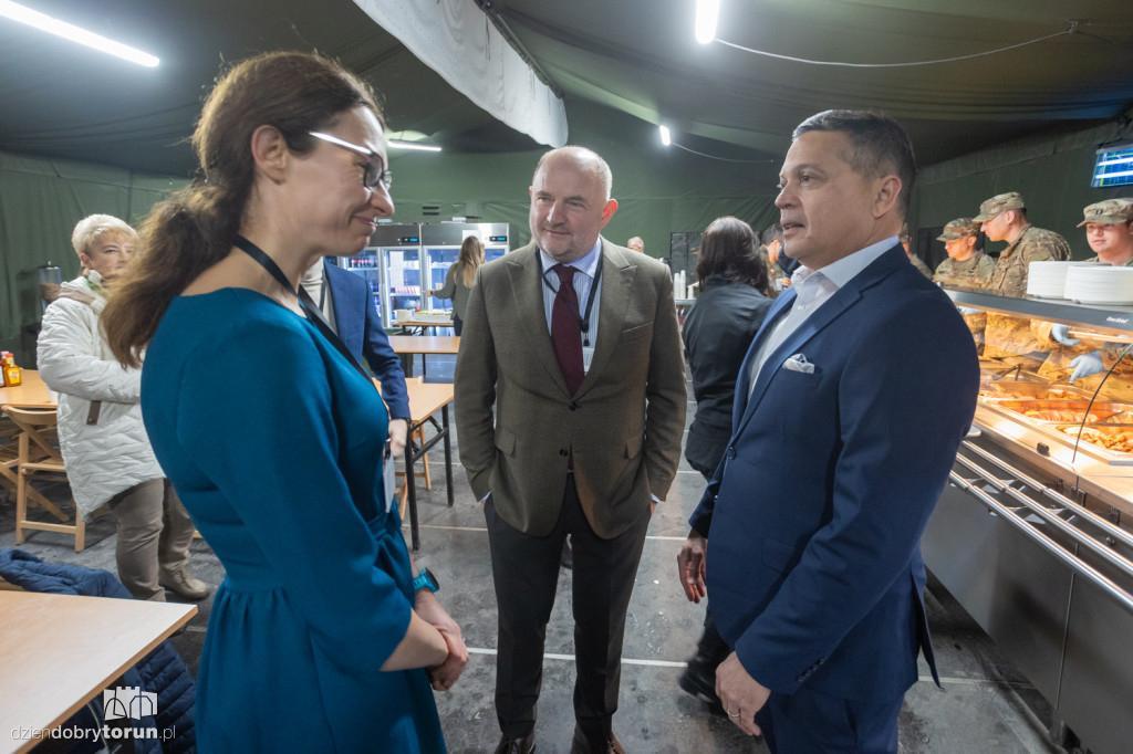 Marszałek województwa odwiedził zołnierzy USA