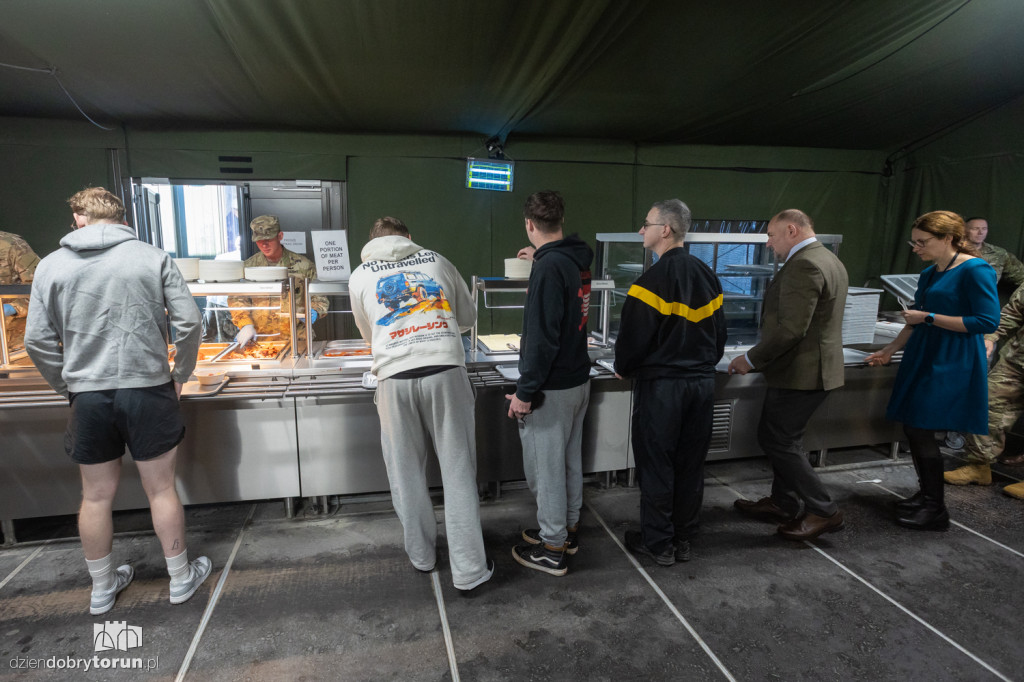 Marszałek województwa odwiedził zołnierzy USA