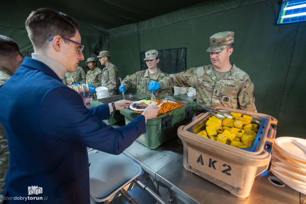 Marszałek województwa odwiedził zołnierzy USA