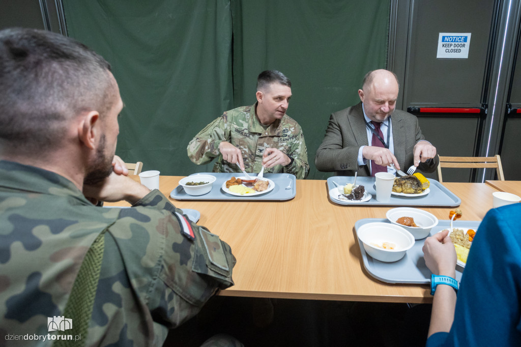 Marszałek województwa odwiedził zołnierzy USA