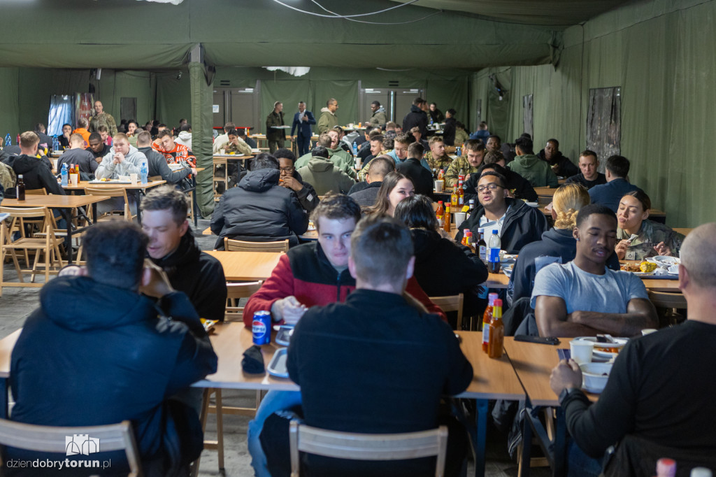 Marszałek województwa odwiedził zołnierzy USA