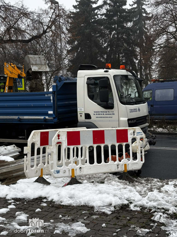 Naprawa wodociągu na Poznańskiej