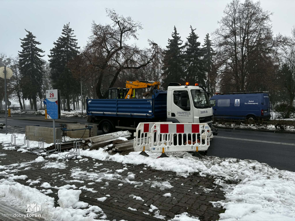 Naprawa wodociągu na Poznańskiej