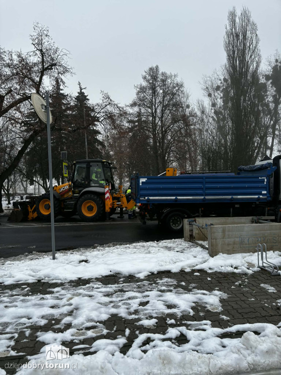 Naprawa wodociągu na Poznańskiej