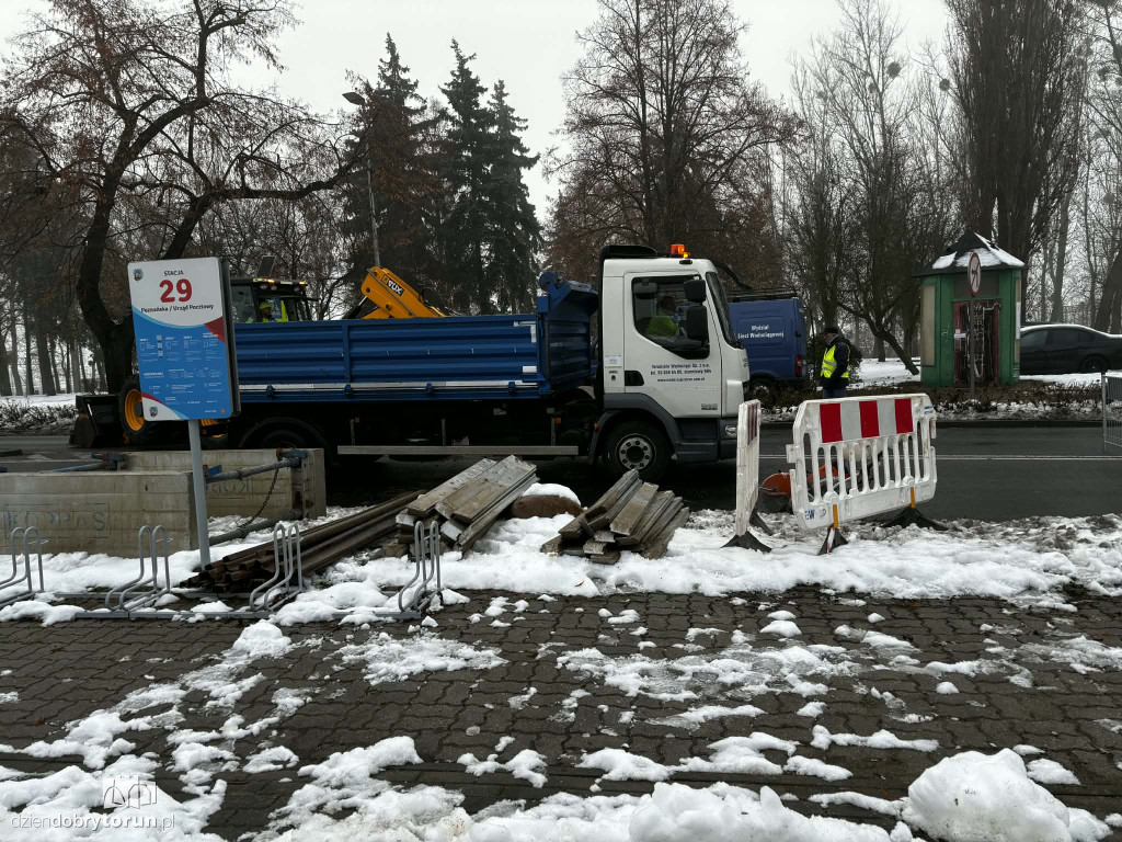 Naprawa wodociągu na Poznańskiej