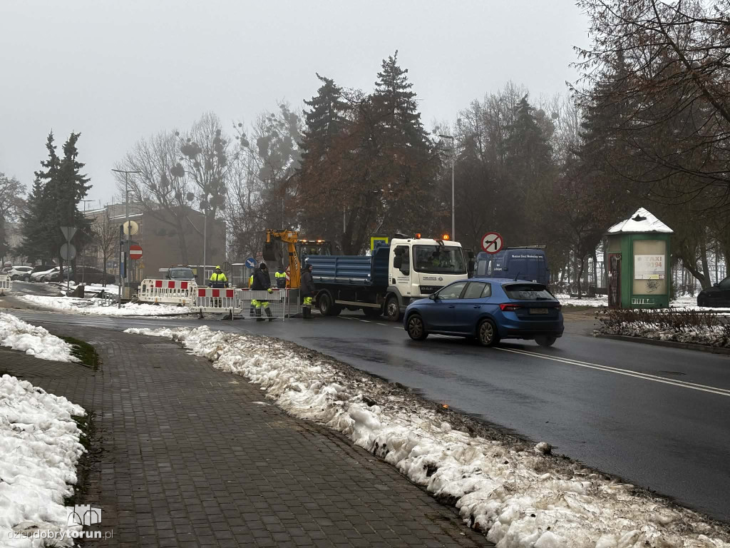 Naprawa wodociągu na Poznańskiej