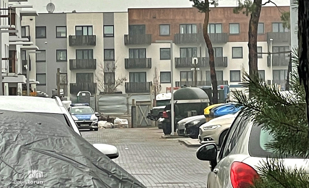 Saperzy na osiedlu JAR w Toruniu