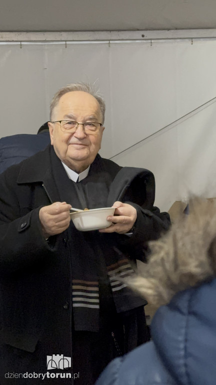 Pyszności na urodzinach rozgłośni