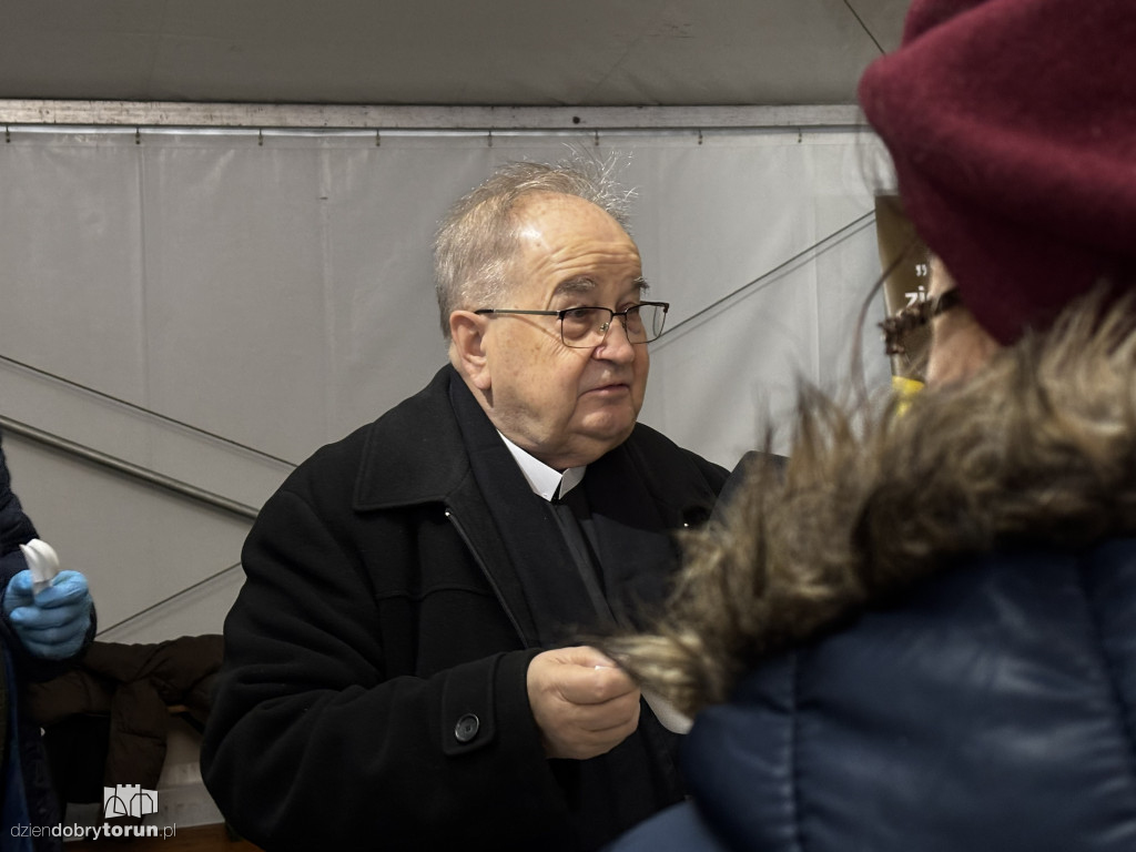 Pyszności na urodzinach rozgłośni