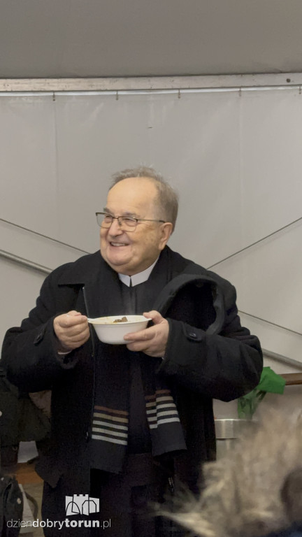 Pyszności na urodzinach rozgłośni