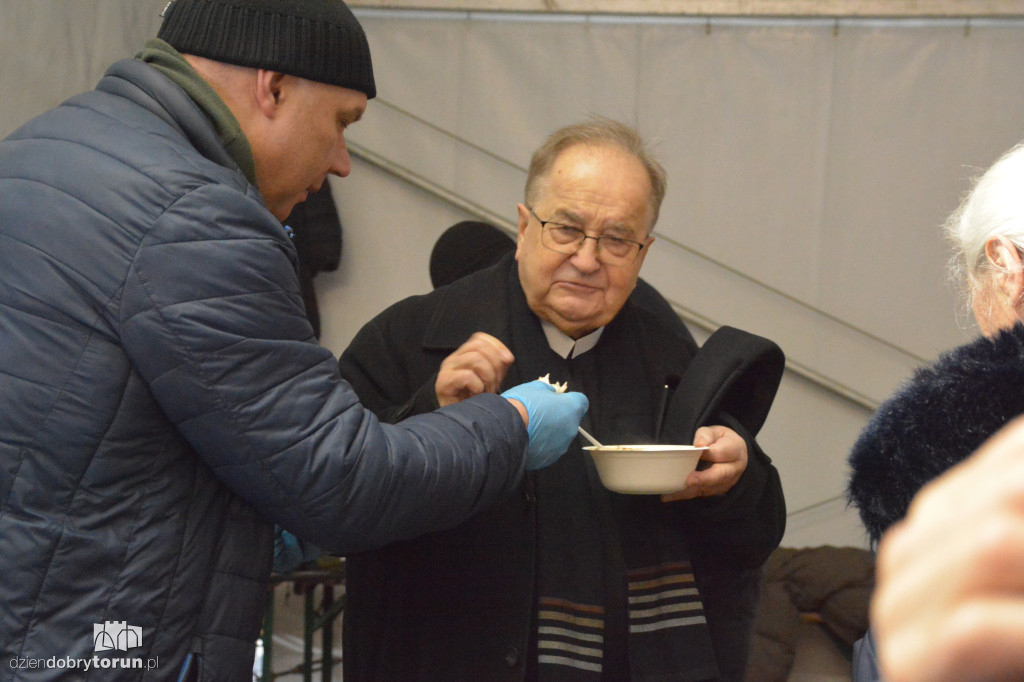 Pyszności na urodzinach rozgłośni