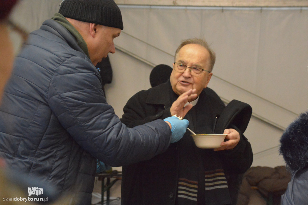 Pyszności na urodzinach rozgłośni