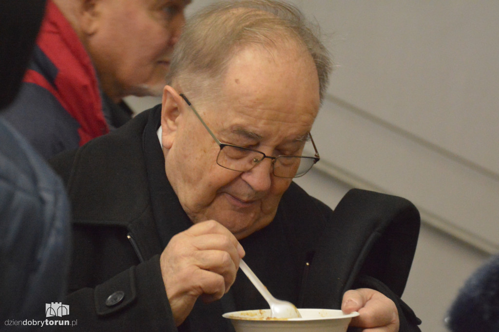 Pyszności na urodzinach rozgłośni