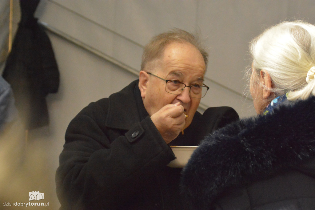 Pyszności na urodzinach rozgłośni