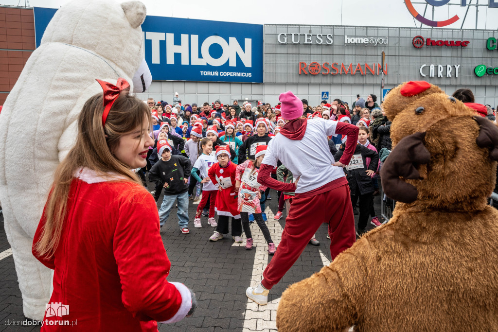 Mikołajkowe biegi dzieci
