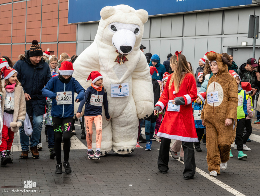 Mikołajkowe biegi dzieci