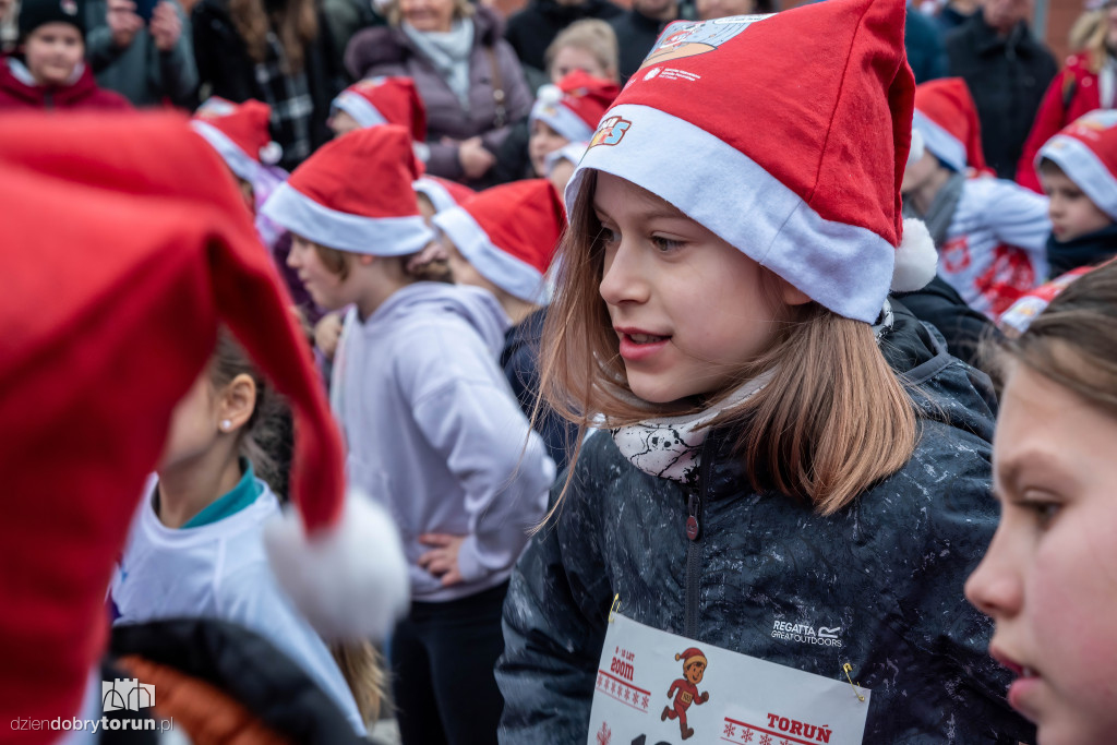 Mikołajkowe biegi dzieci