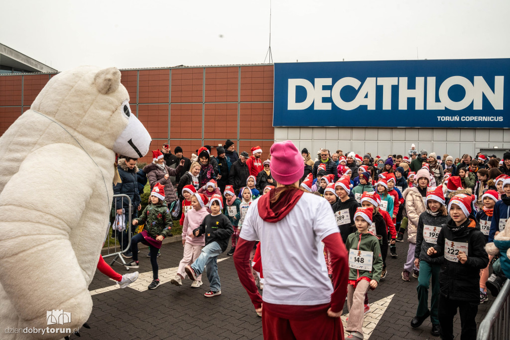 Mikołajkowe biegi dzieci