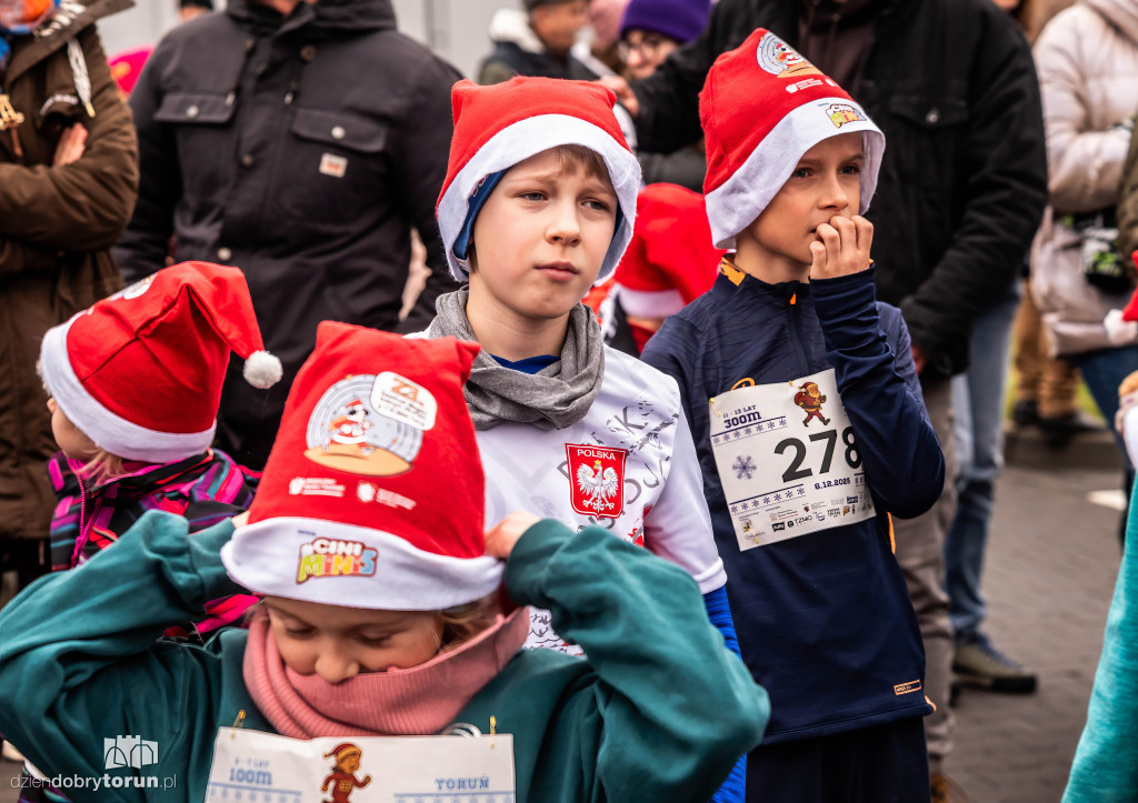 Mikołajkowe biegi dzieci