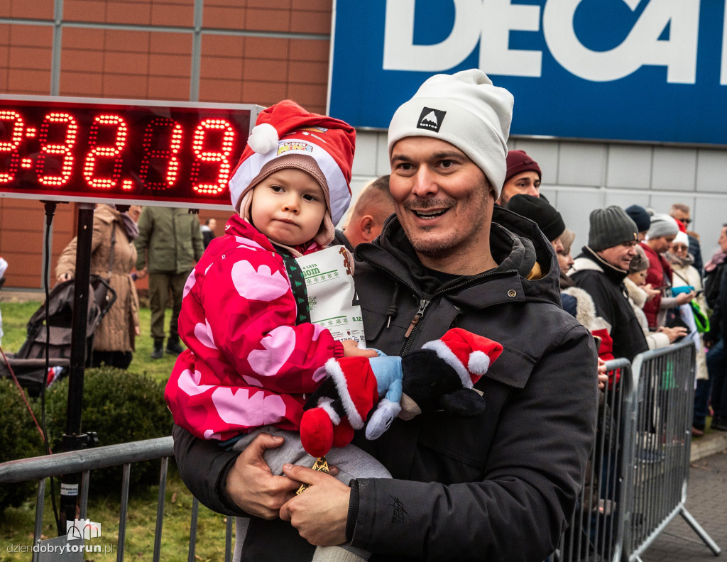 Mikołajkowe biegi dzieci