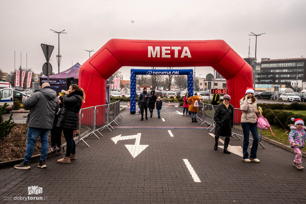 Mikołajkowe biegi dzieci