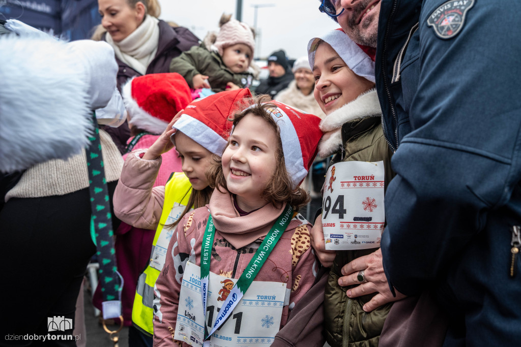 Mikołajkowe biegi dzieci