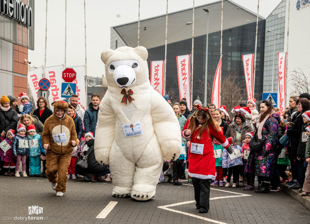 Mikołajkowe biegi dzieci